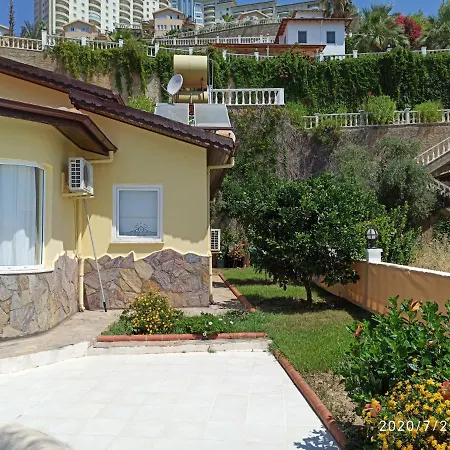 Luxury In Gold City